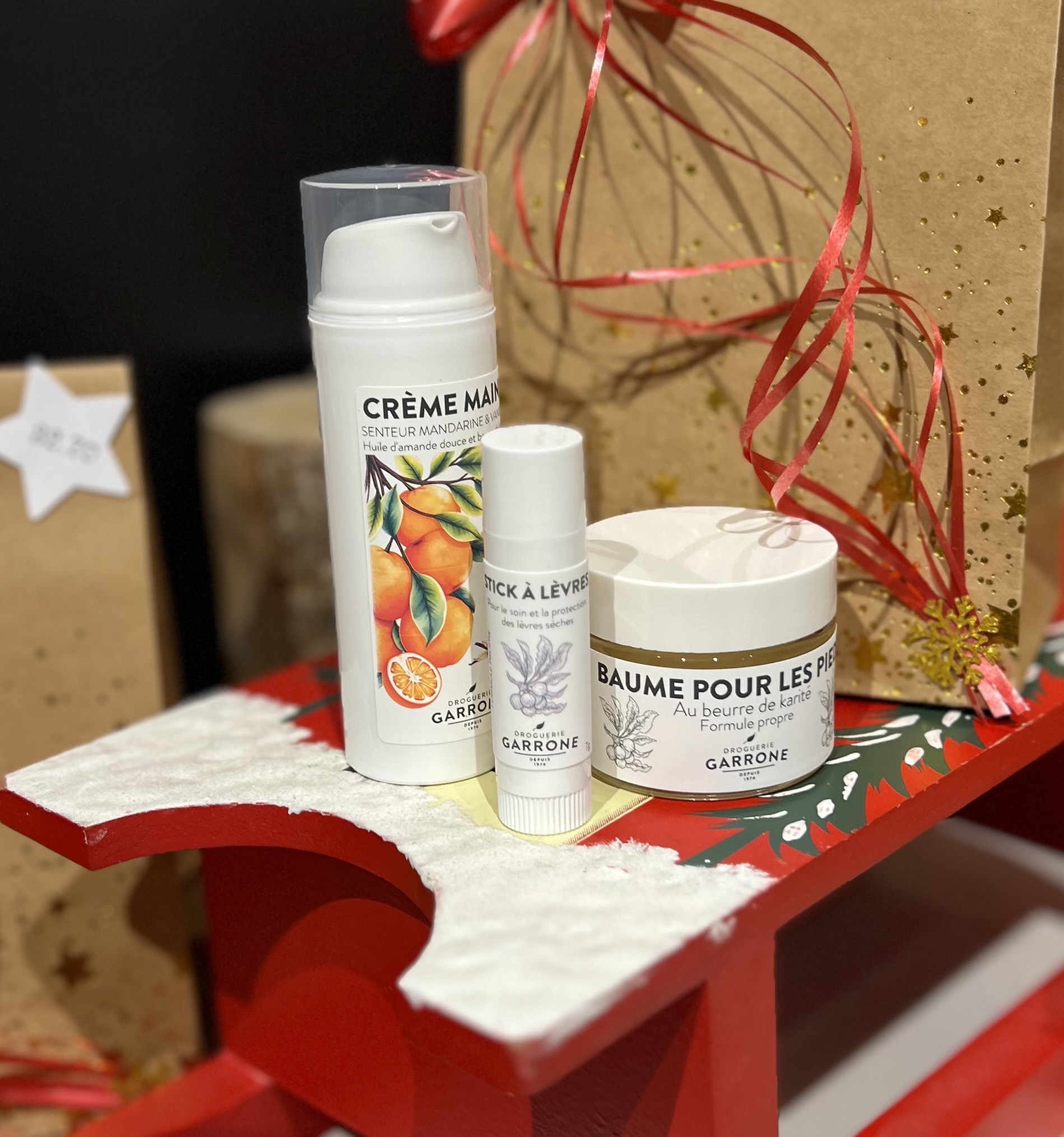 Sachet cadeau 3 produits Garrone : Baume pour les pieds, Crème pour les Mains et Stick pour les lèvres