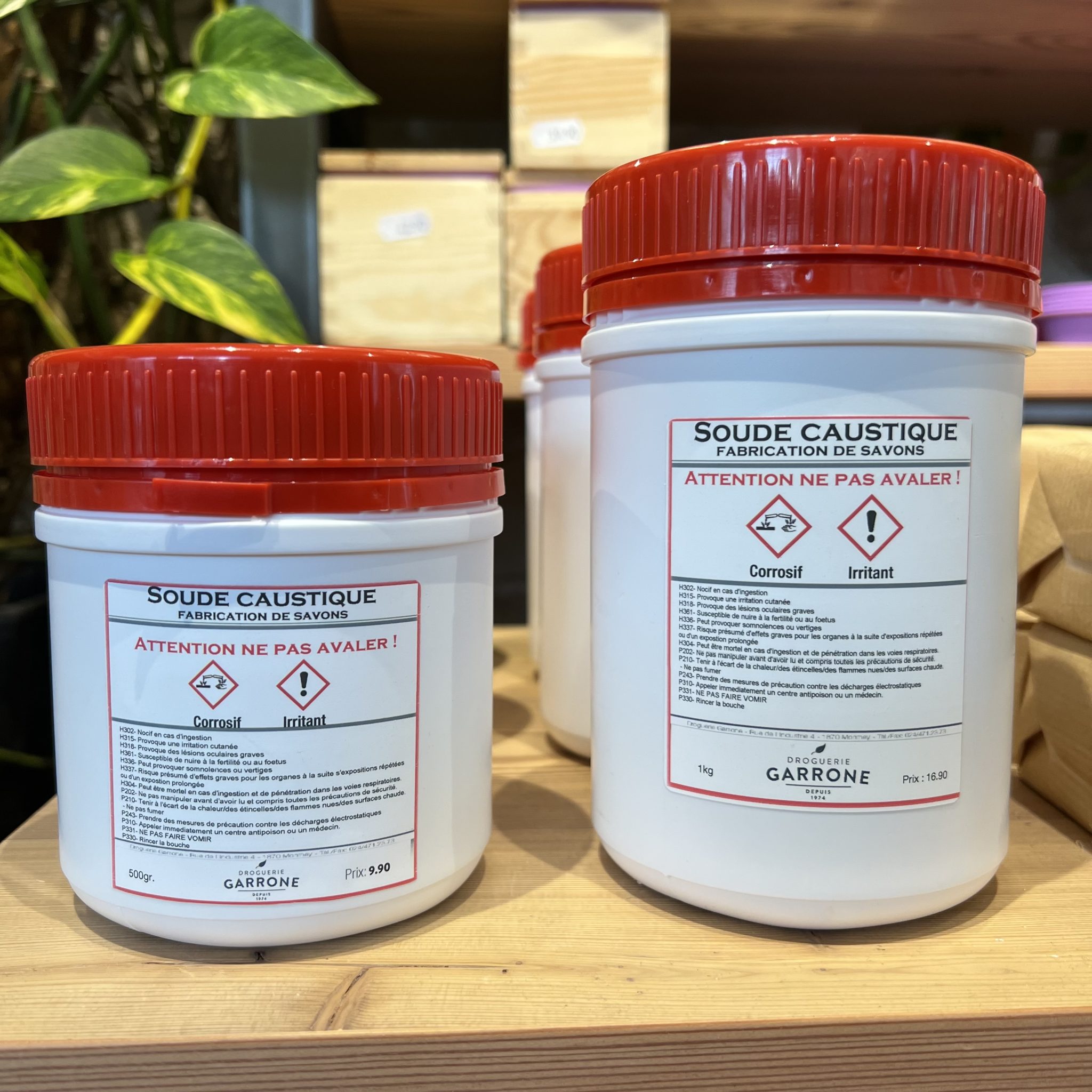 Soude caustique (hydroxyde de sodium), 500 g ou 1 kg Droguerie Garrone La santé par les plantes
