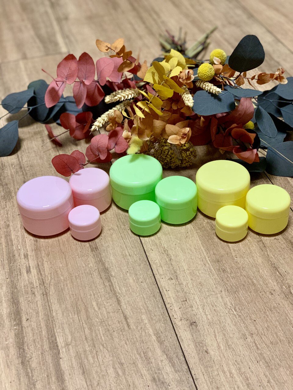 Boîtes en plastique pour cosmétiques, rose, vert ou jaune, à partir de 20ml