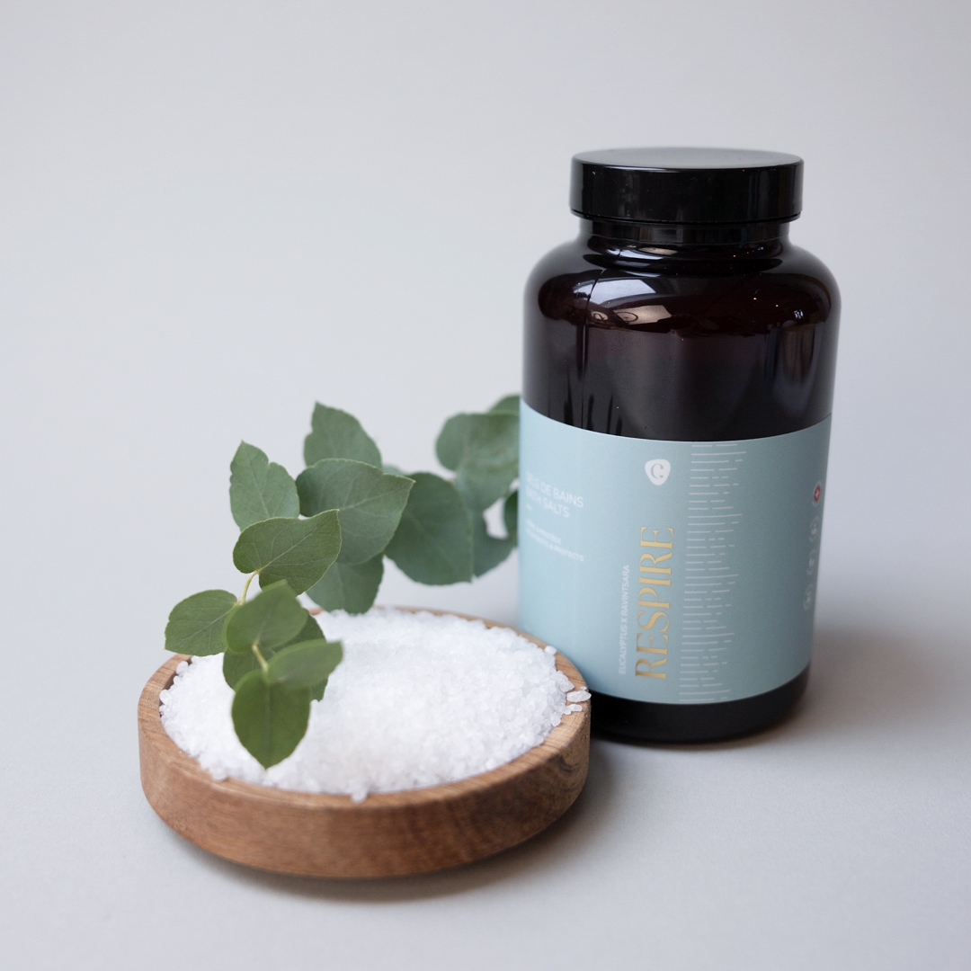 COCOONING, Sels de Bain RESPIRE, Libère et Protège, 500ml